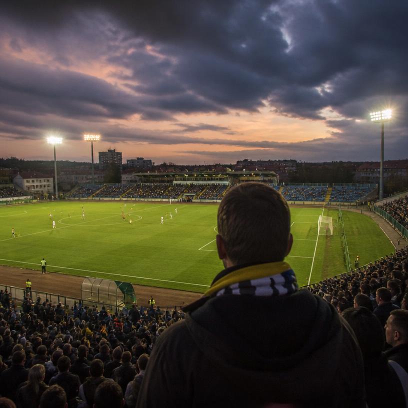 Stadiony, co znají i tribuny z první ligy